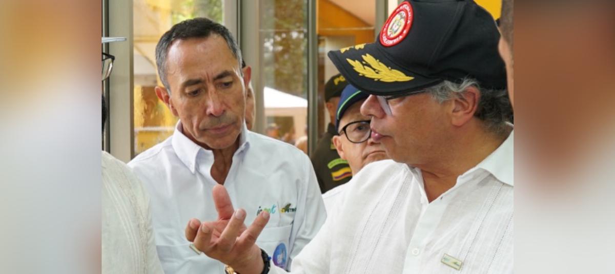 La cabeza de Ecopetrol, Ricardo Roa; y el presidente Gustavo Petro.