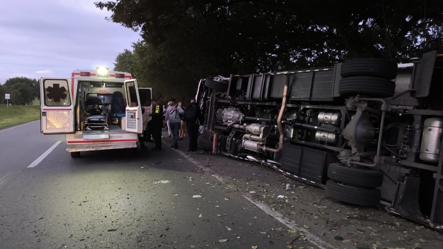 Más de una docena de heridos en accidente en el norte del Valle.