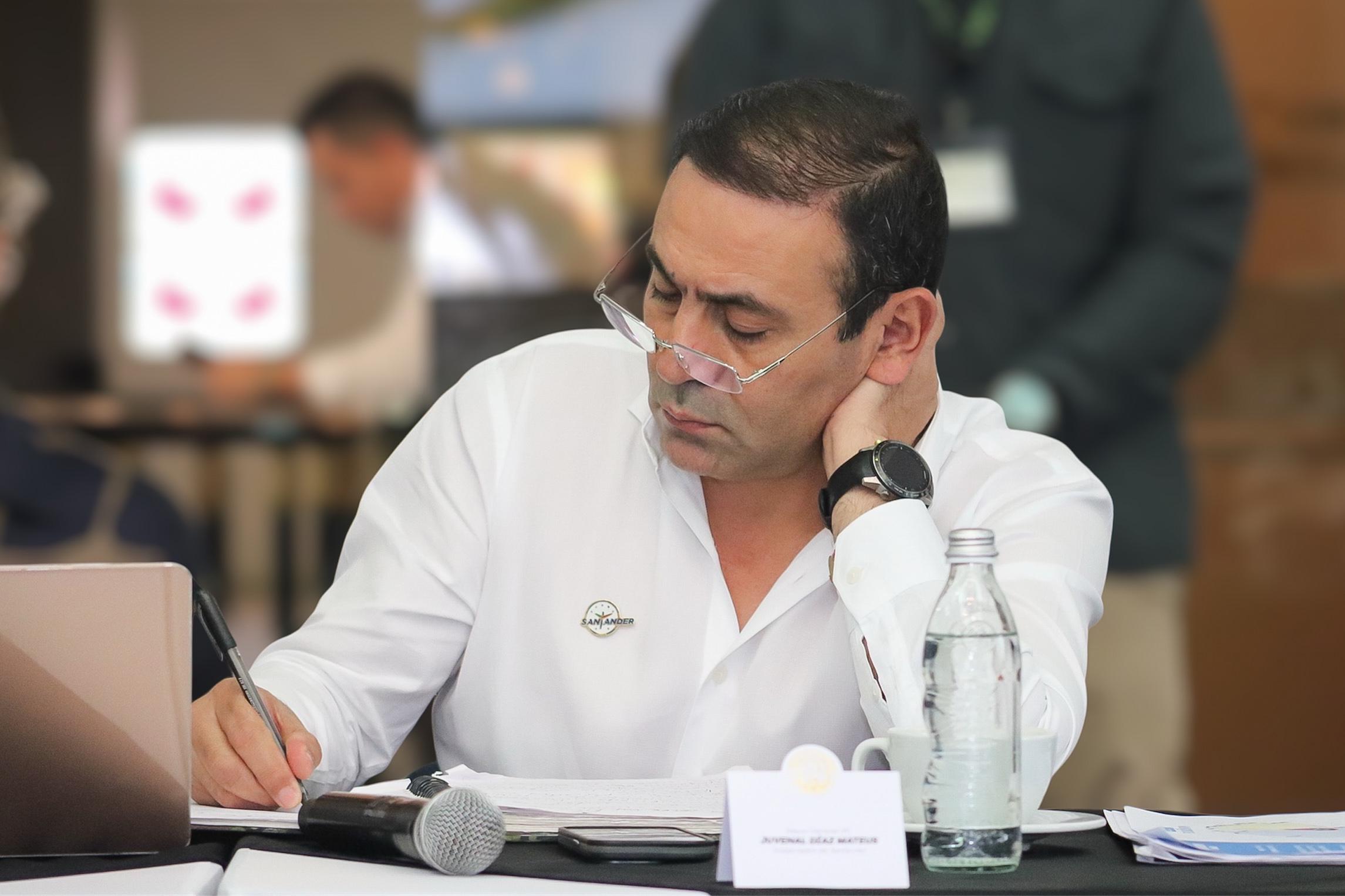 Gobernador de Santander, Juvenal Diaz Mateus