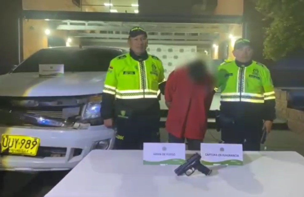 Captura hurto camioneta