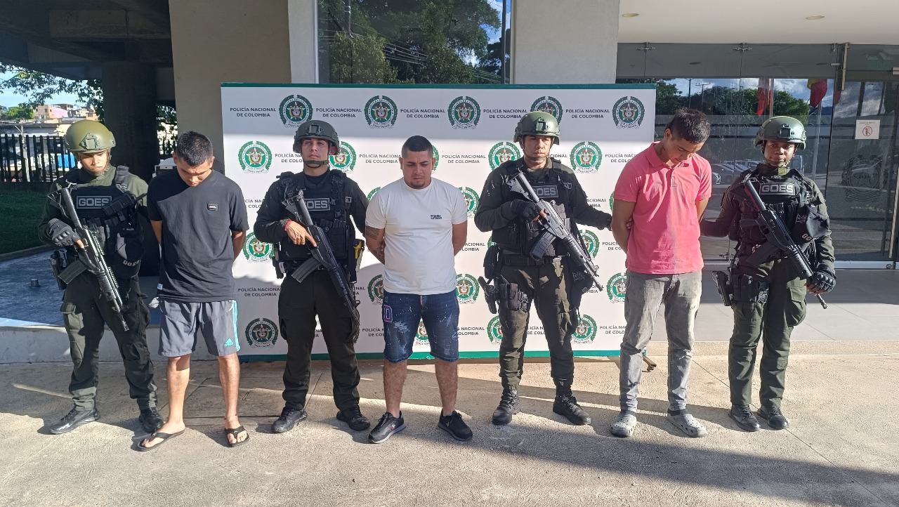 Los Tres Hombres hijo Señalados de integrar el bloque Jorge Suárez Briceño del Frente Rodrigo Cadete.