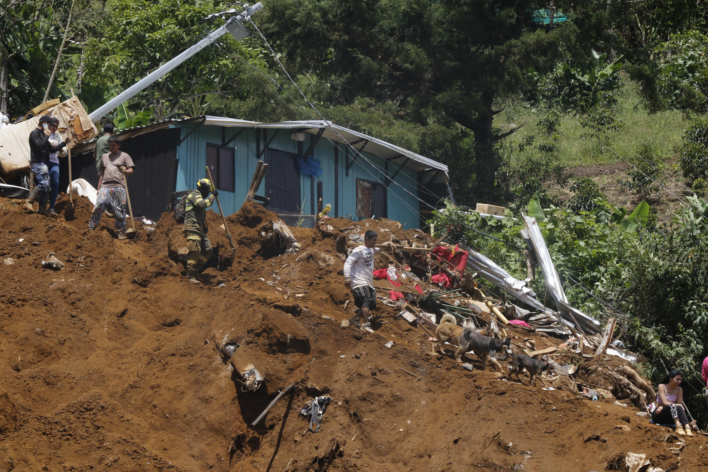 La Vereda de Granizal, En Bello, Antioquia, Pasa por la Mayor Trogedia Climática de los Útimos Años.
