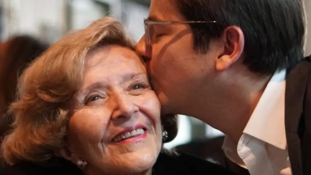 Nydia Quintero de Ayala y Miguel Uribe