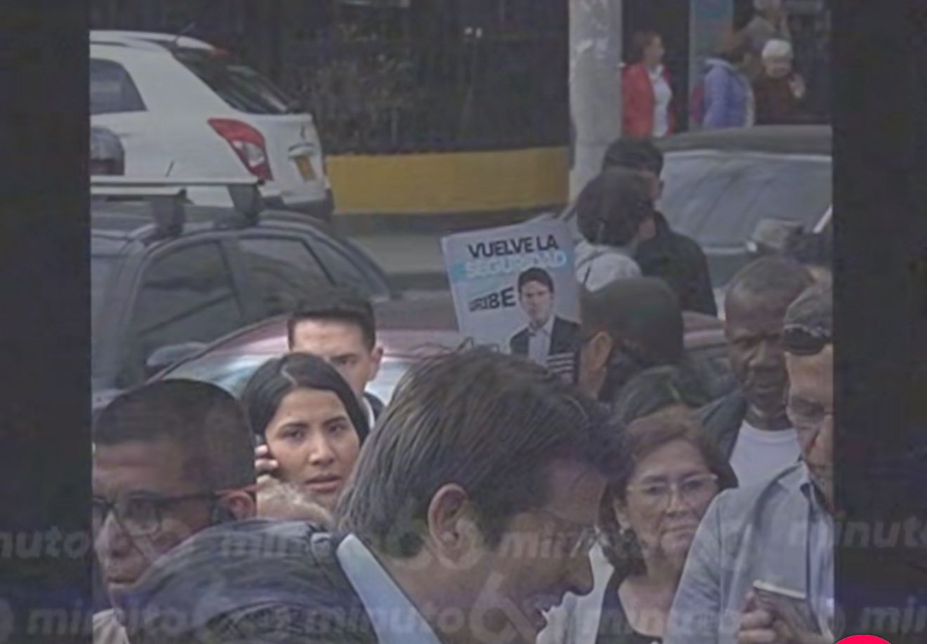La Joven Asistió Al Evento por una invitación Profesional, Sin Saber Que ESe Día Presenciaría Un Atentado PolÍtico