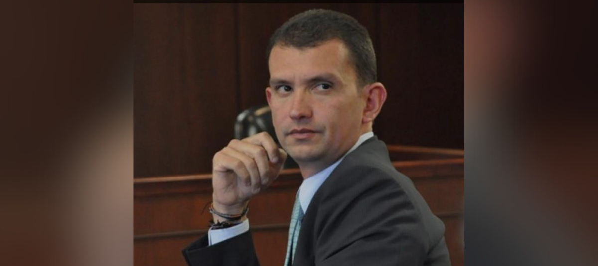 Emilio Tapia, Pereira.