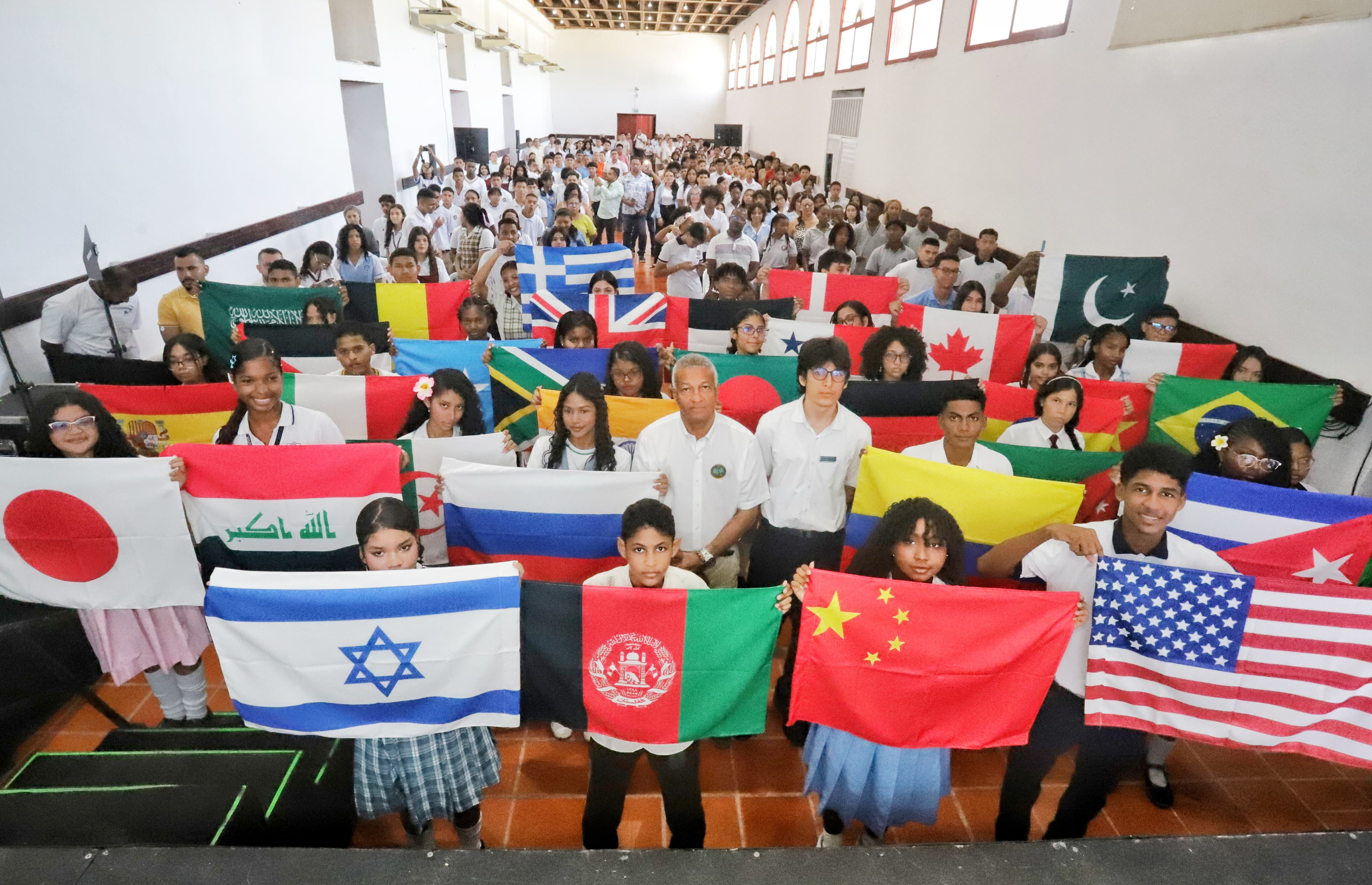 Niños de Cartagena, Ciudadanos del Mundo