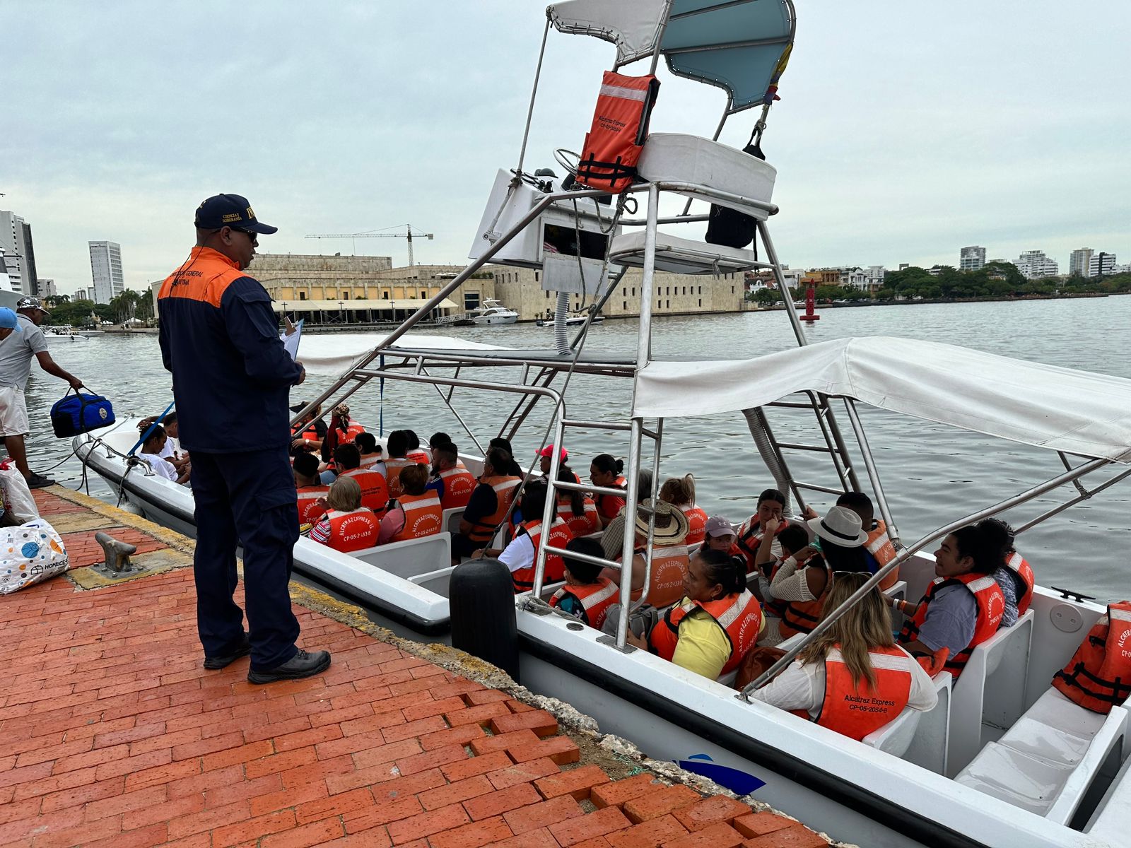 Operaciones Vía Marítima en Cartagena.