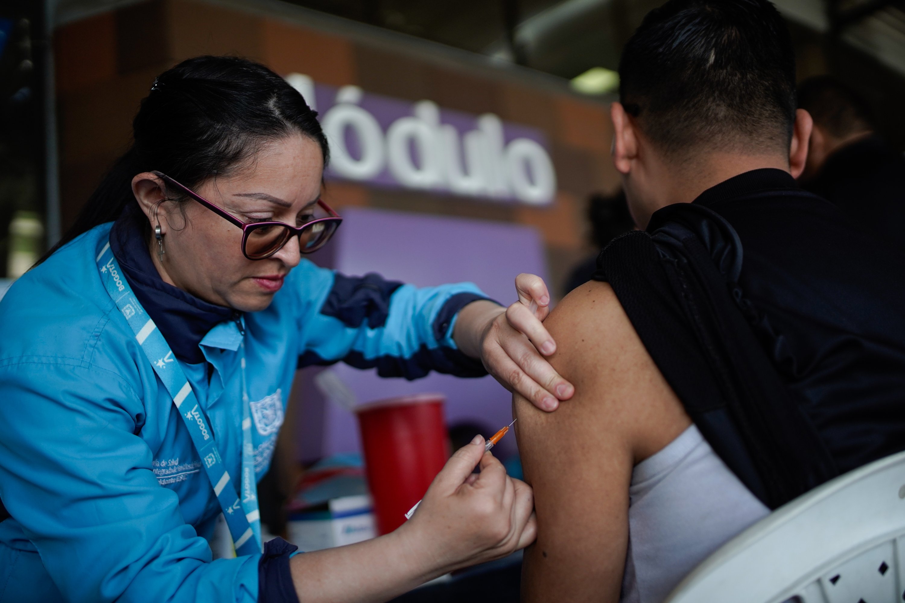 Bogotá avanza en estudios Sobre vacunación contra el virus respiratorio sincitial.