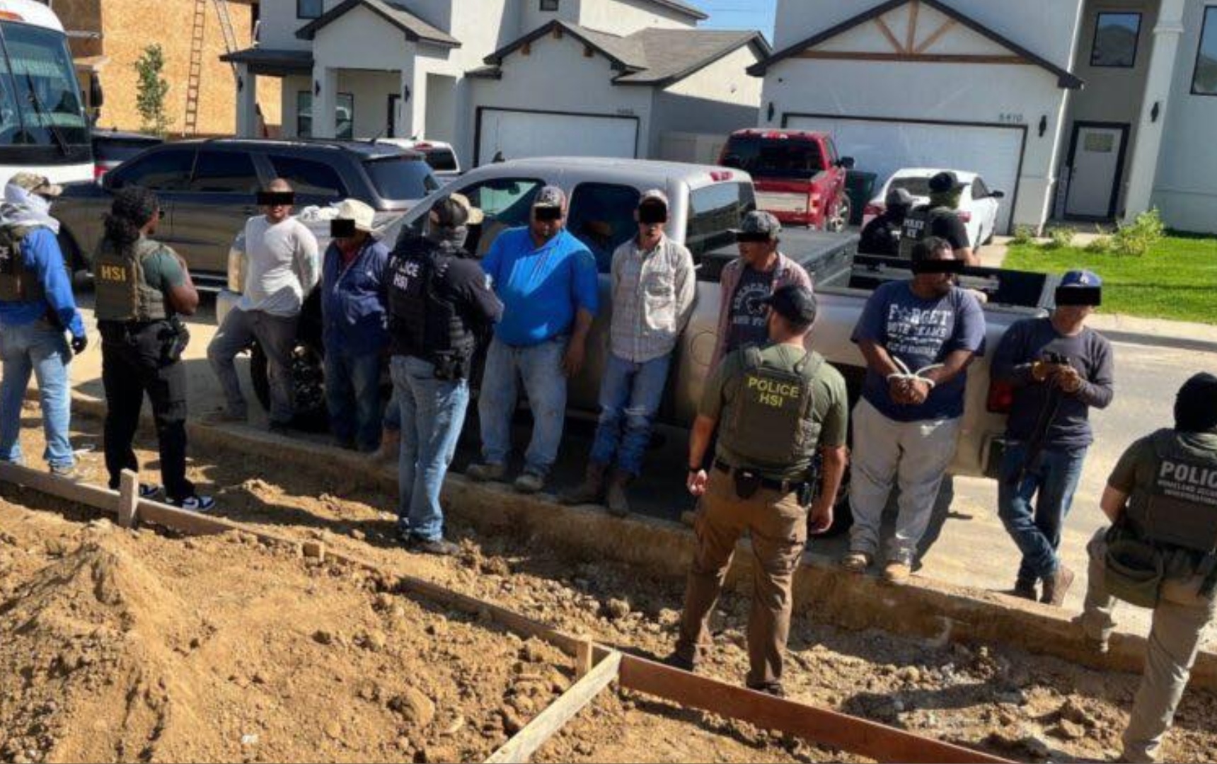 Las redadas del ICE en obras de construcción son habituales.