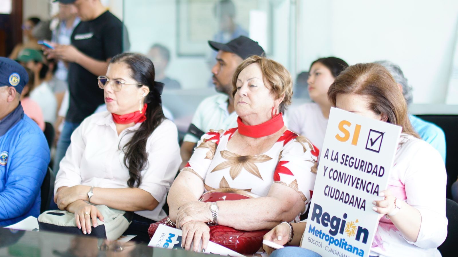 Representantes de la región Metropolitana Celeban El Avance del Proyecto Que Permitirá Alcalde Cooperación Intermunicipal.
