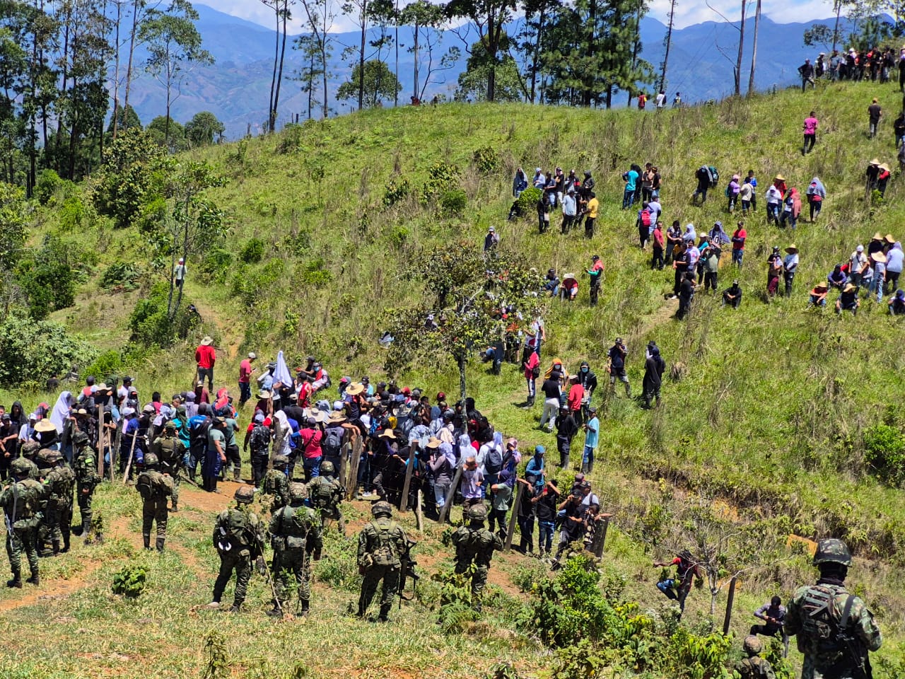 ASONADA CONTRA EL EJército en Jamundí.