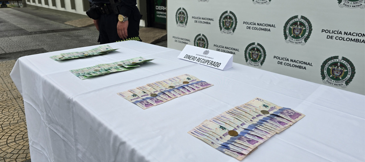 El robo del dinero se presentó en un centro comercial de Manizales.