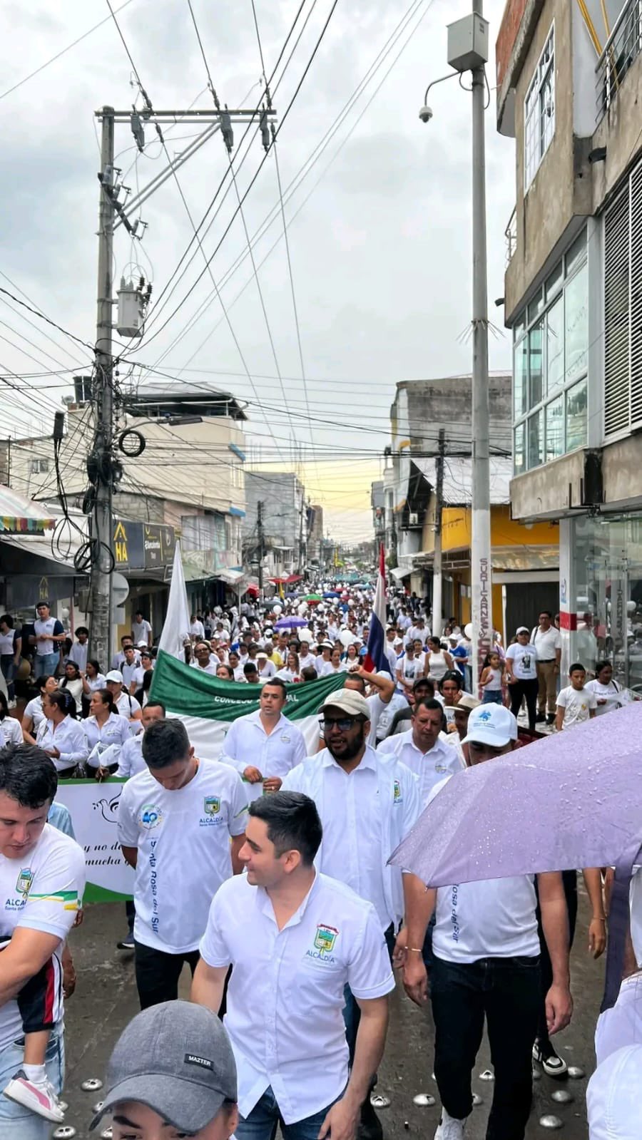 Marcha en Santa Rosa, Sur de Bolívar, por Hechos de Violencia