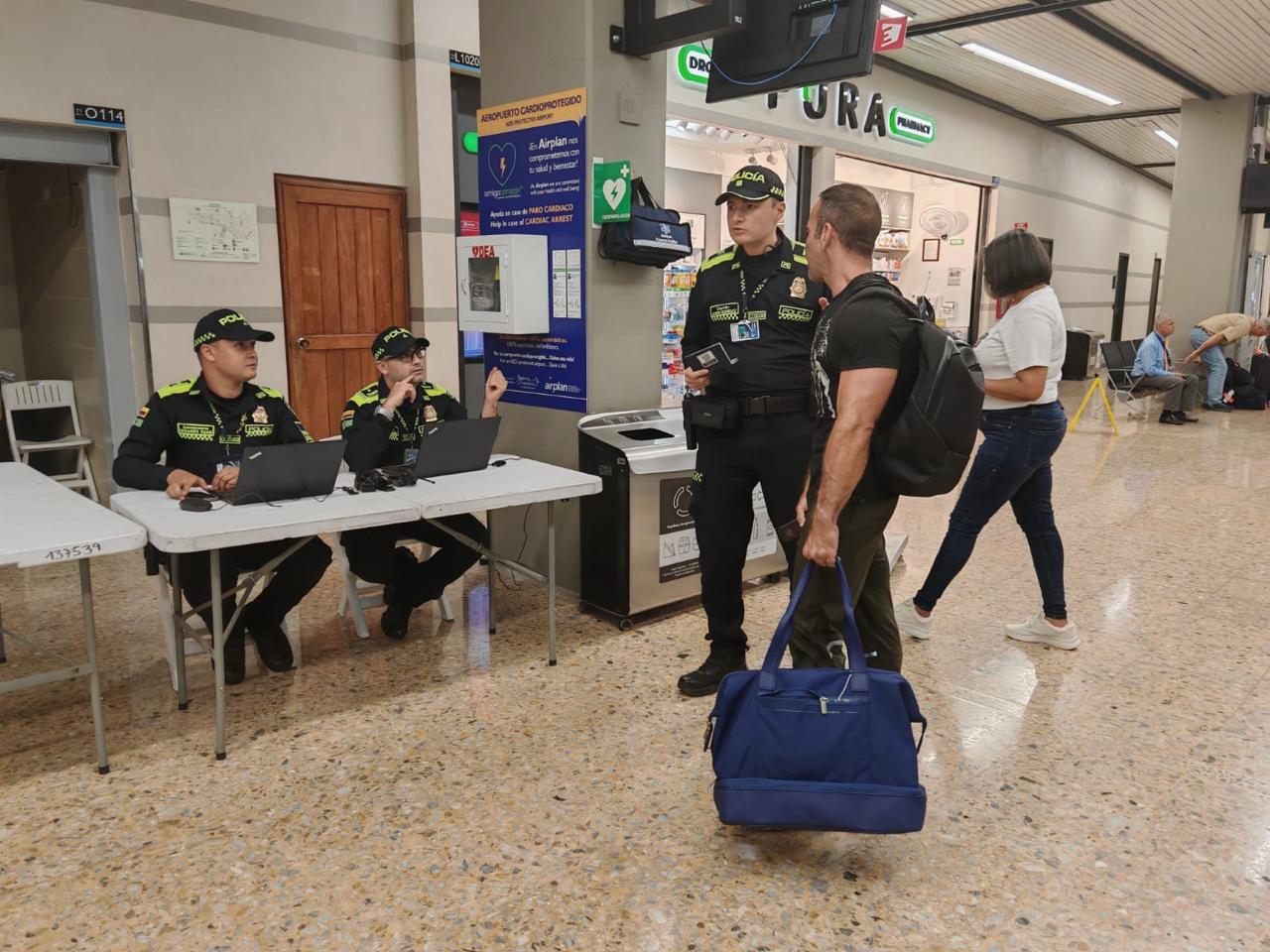 Vigilancia en el aeropuerto de Rionegro