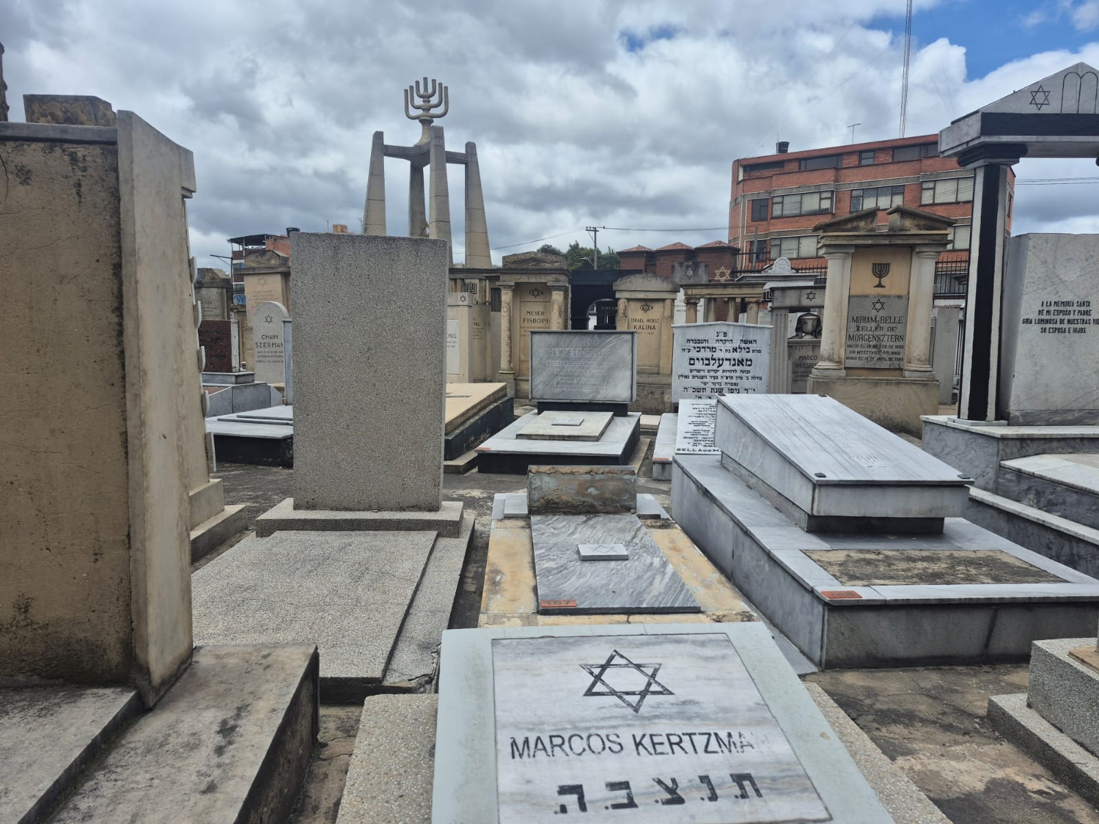 Cementerio Hebreo en el Sur de Bogotá