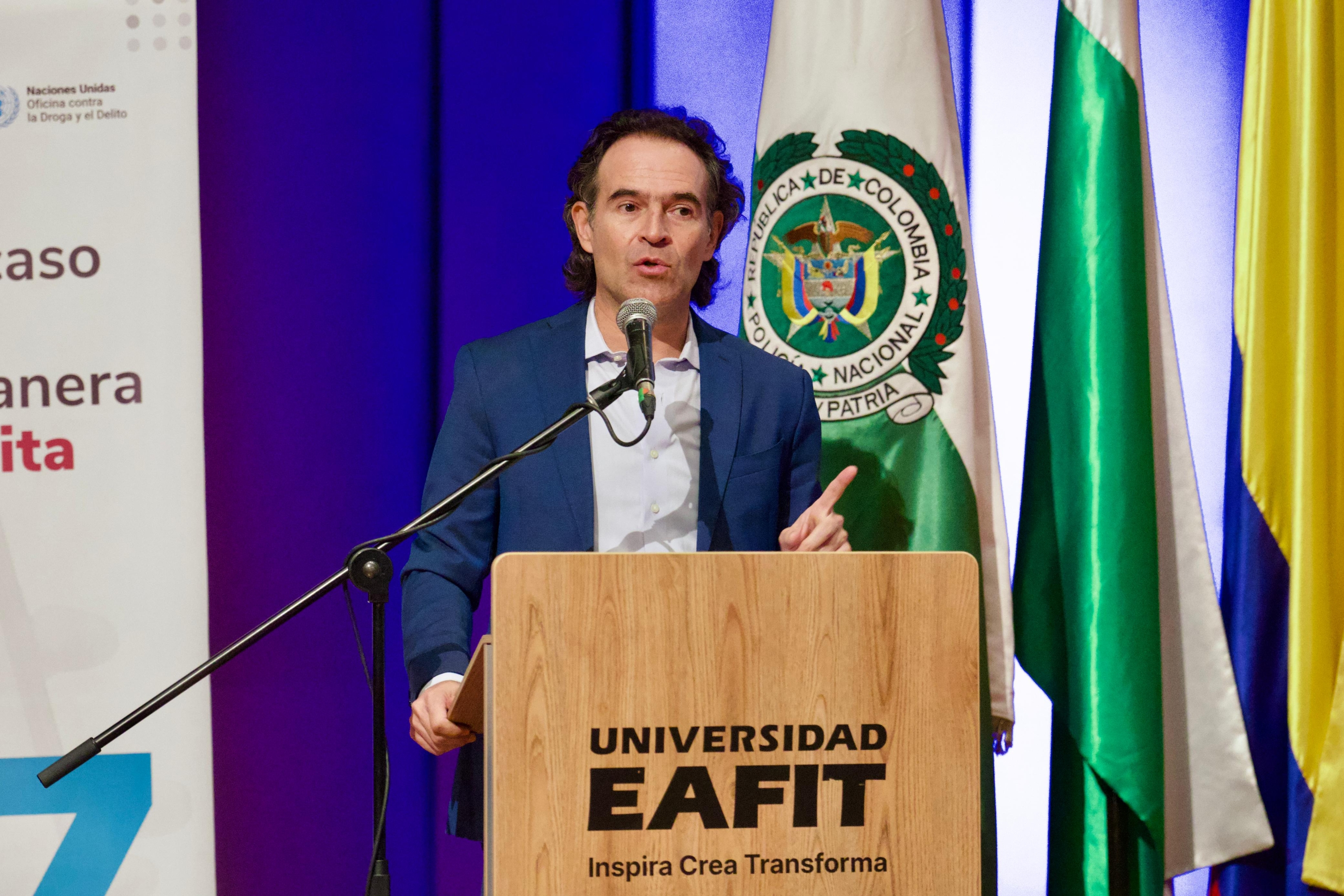 El Alcalde de Medellín presidió un Evento Contra la Corrupciónico en la Universidad de Eafit Este Martes 19 de Agosto.